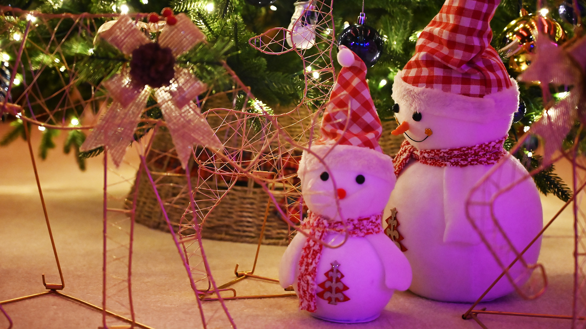 Lower deck Christmas decorations