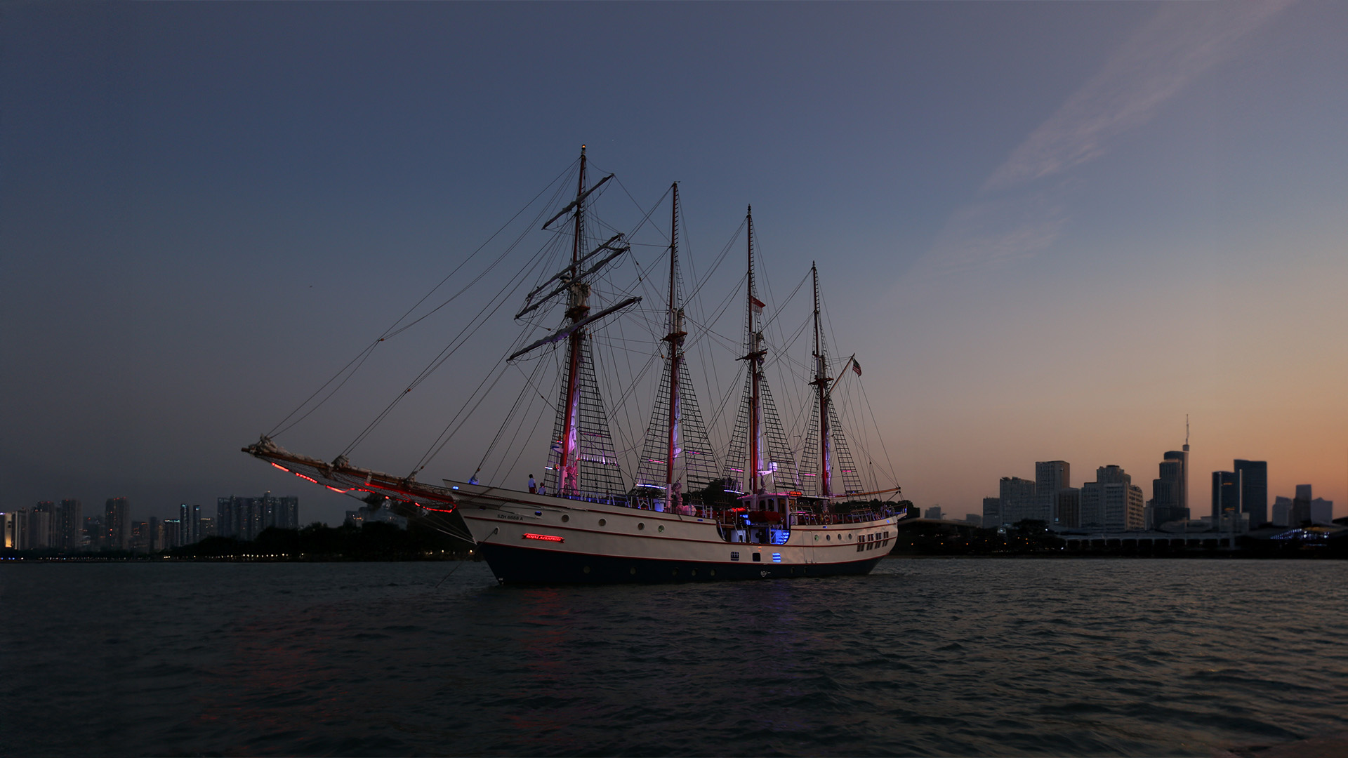 Bollywood Club & Indian Buffet Singapore at Sea_3