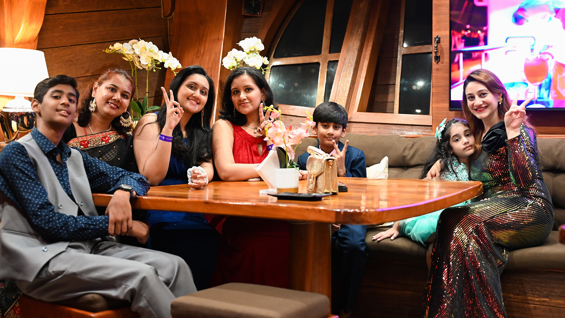 Bollywood Club & Indian Buffet Singapore at Sea_4