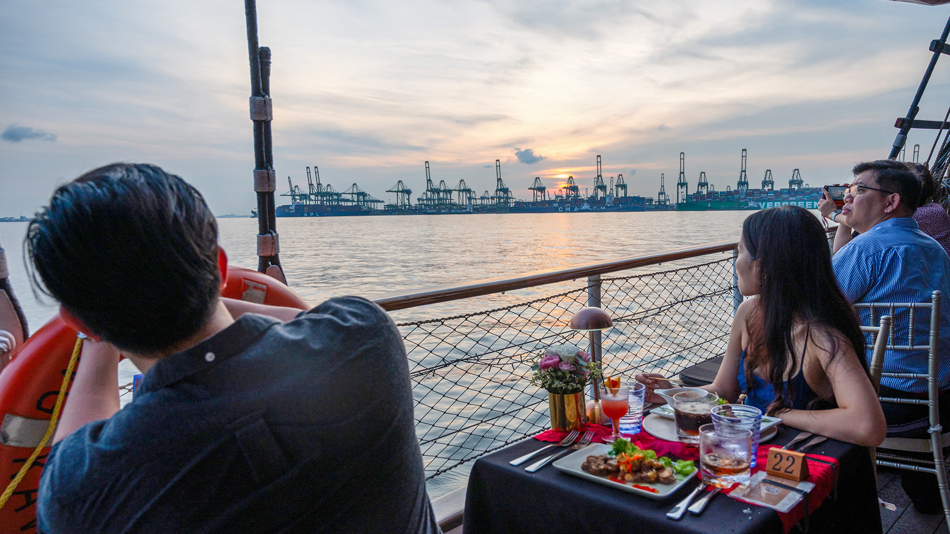 What It’s Really Like Aboard Singapore’s Only Tall Ship Cruise_3