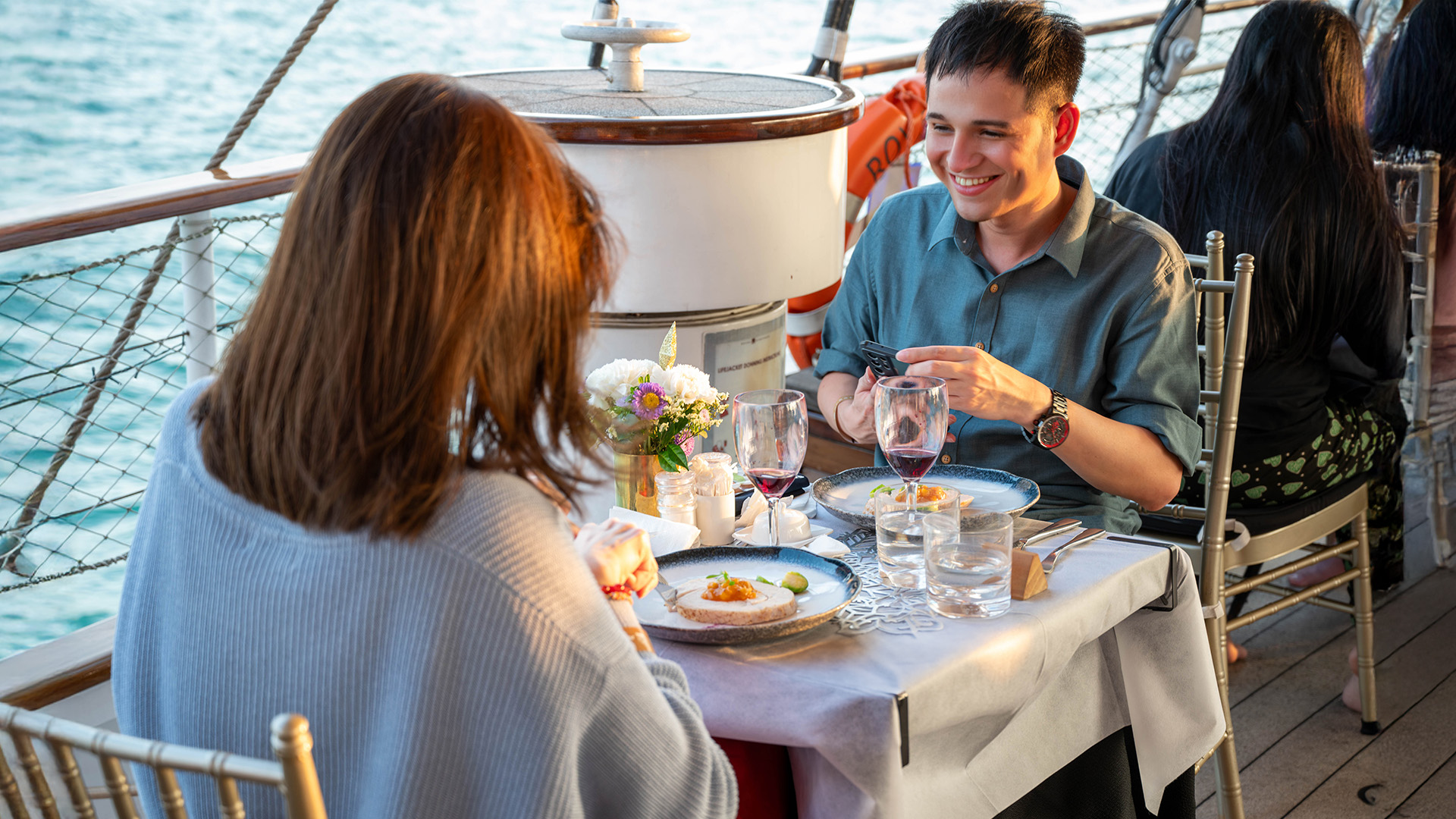 Looking for a Unique Restaurant in Singapore? Dine on a Tall Ship_2