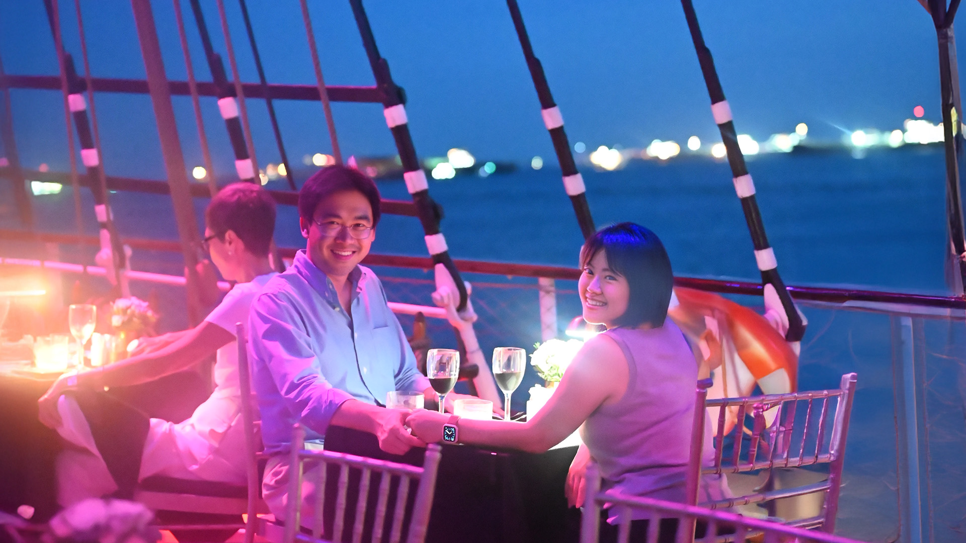 Luxury Dining Experiences in Singapore That Couples Love_1