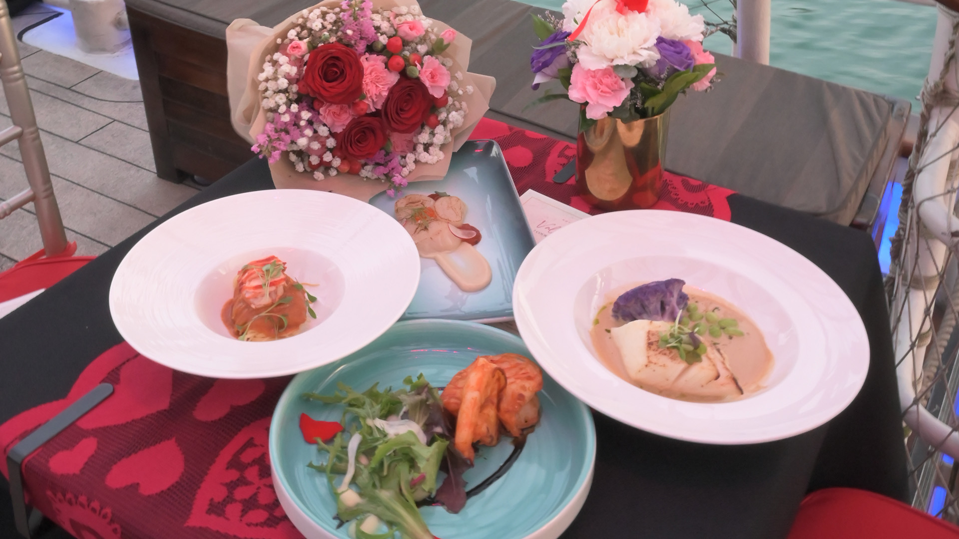 Where to Go for Valentine’s Day 2026: Sail Aboard Royal Albatross_3