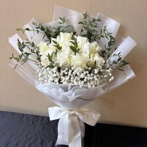 WHITE ROSES WITH EUCALYPTUS BOUQUET